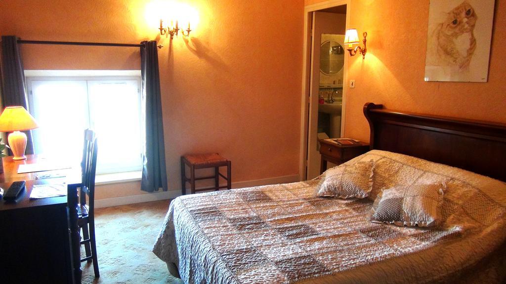 Hotel Le Clos Du Montvinage Étréaupont Zimmer foto