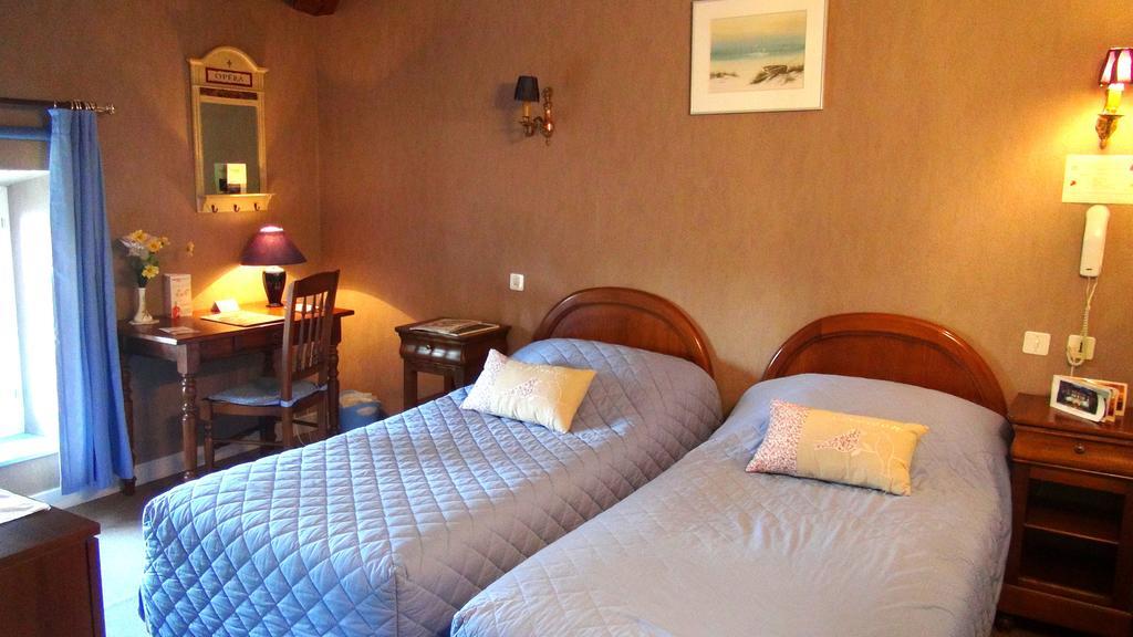 Hotel Le Clos Du Montvinage Étréaupont Zimmer foto