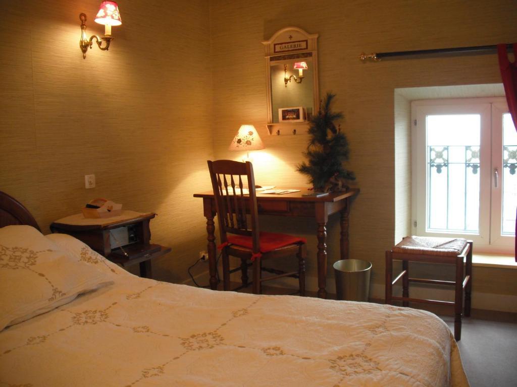 Hotel Le Clos Du Montvinage Étréaupont Zimmer foto